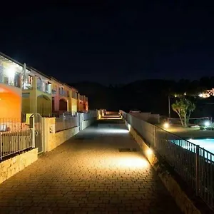 Appartamento Dentro Babai Village Italia